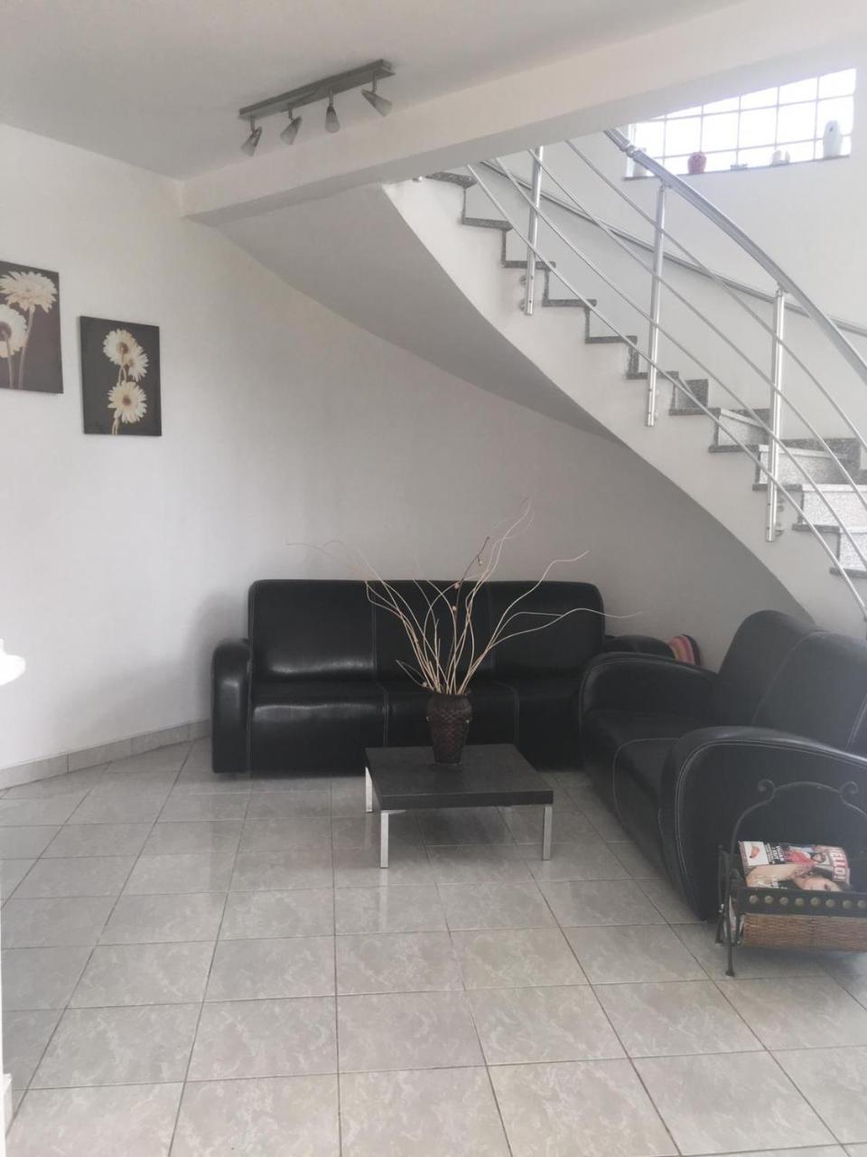 Apartmani Agovic Ulcinj Exterior photo